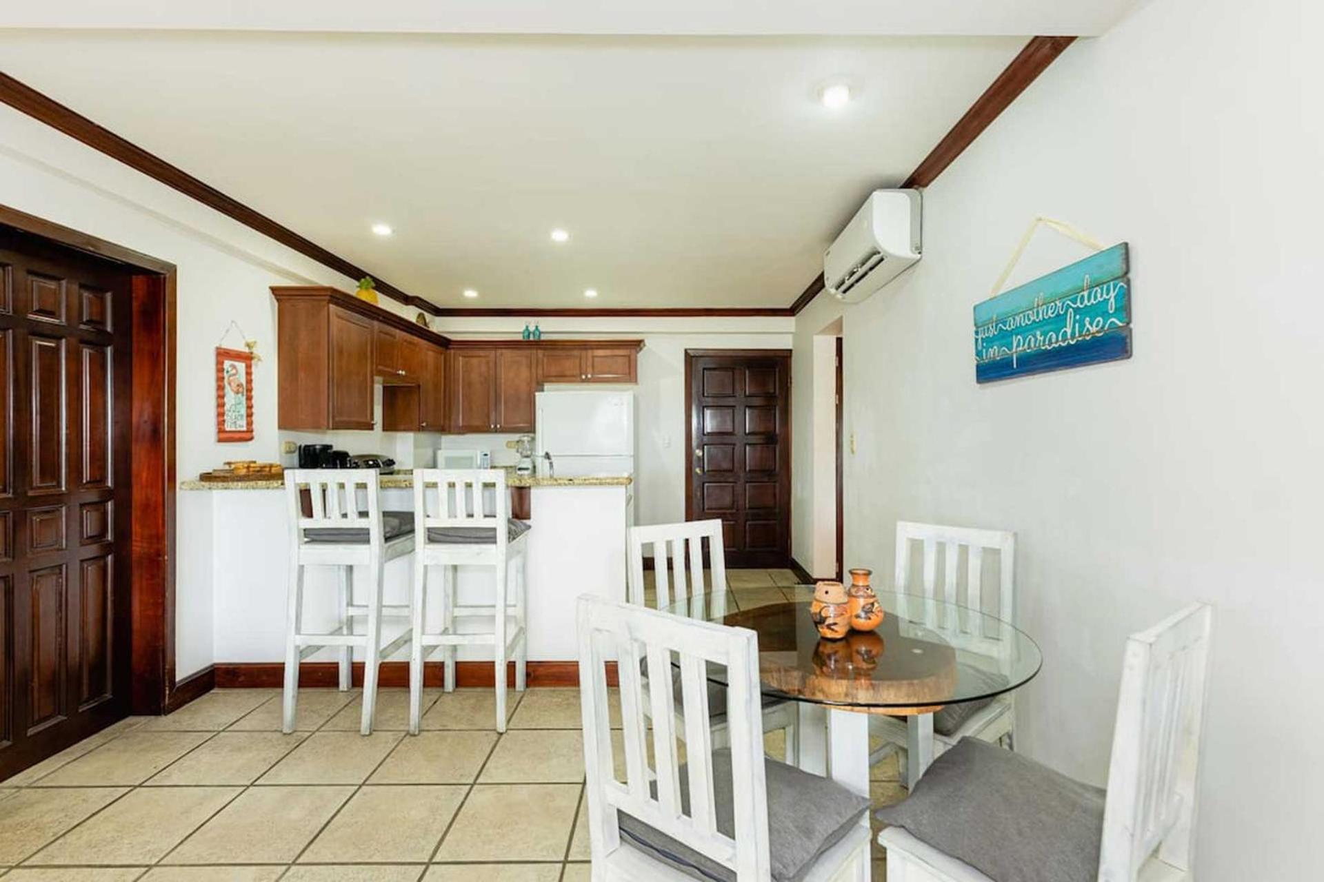 Villa Newly Remodeled Unit In Flamingo With Sweeping Ocean Views From Big Terrace Playa Flamingo Esterno foto
